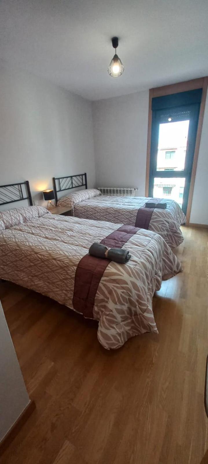 Apartamento Con 2 Dormitorios, Garaje Y Terraza Junto A וייאדוליד מראה חיצוני תמונה